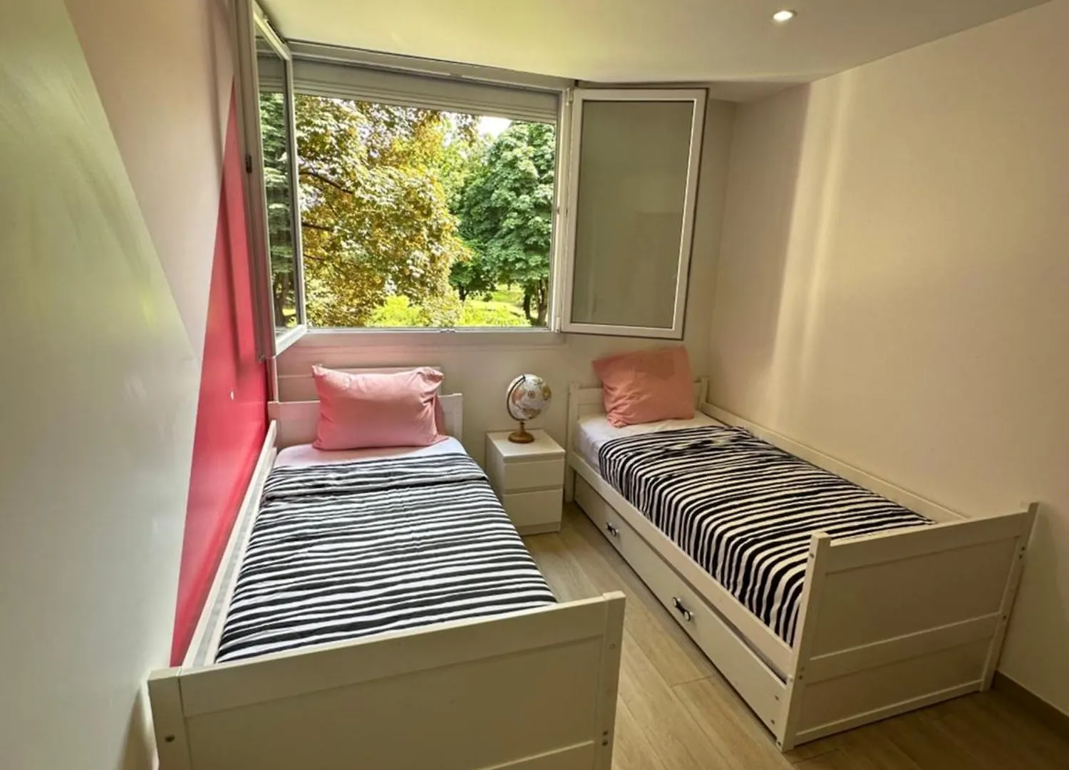 Apartment Grand Paris Jo24 Expo Park ,Cdg , Bourget, Disney,Asterix Villepinte  France